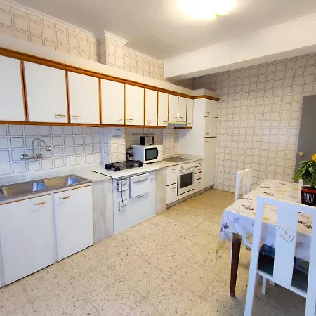 Lägenhet Vivienda Turistica Mou *