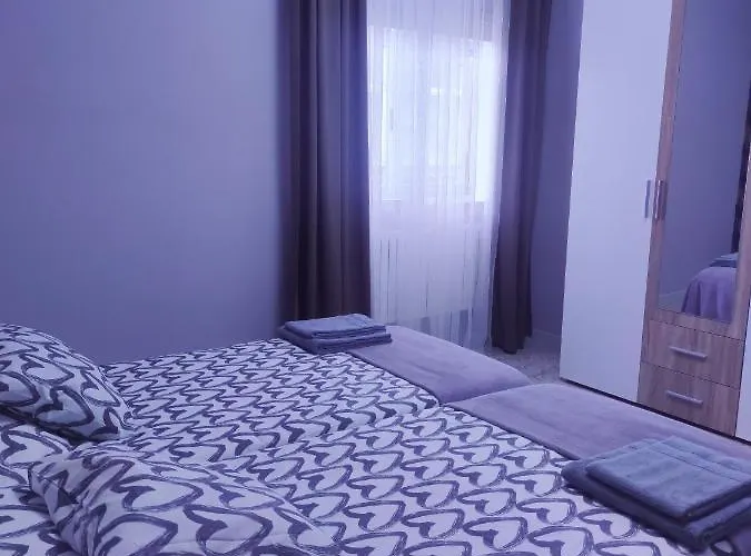 Lägenhet Vivienda Turistica Mou *