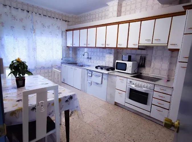 Lägenhet Vivienda Turistica Mou *